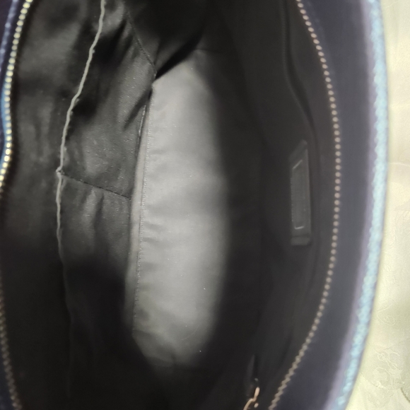 Coach #F16224 Midnight Blue Leather Tote - Picture 10 of 15